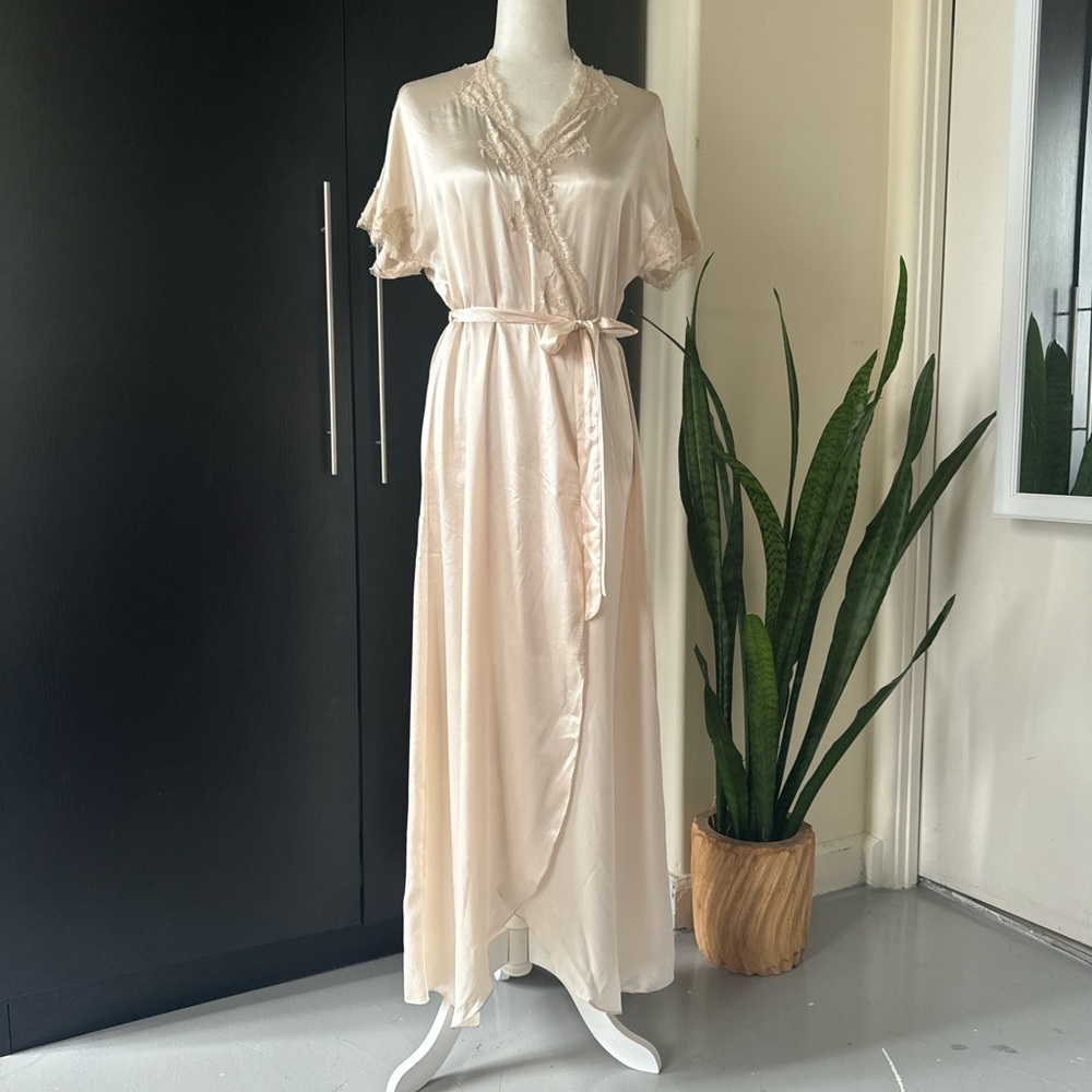 VTG JONQUIL BY DIANE SOMANDI Cream Satin Lace Bridal Robe Gown Wrap Dress M/L